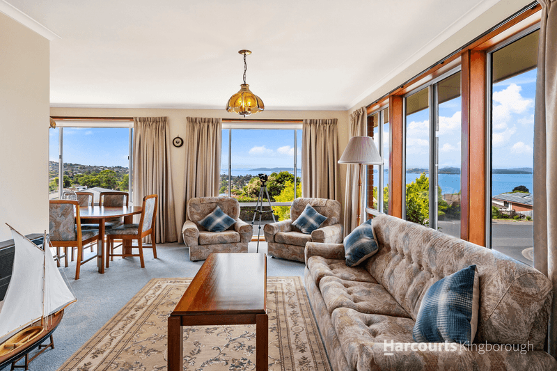 62 Woodlands Drive, BLACKMANS BAY, TAS 7052