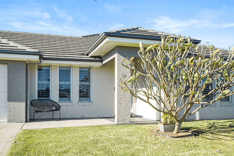 14 Stayard Drive, Largs, NSW 2320