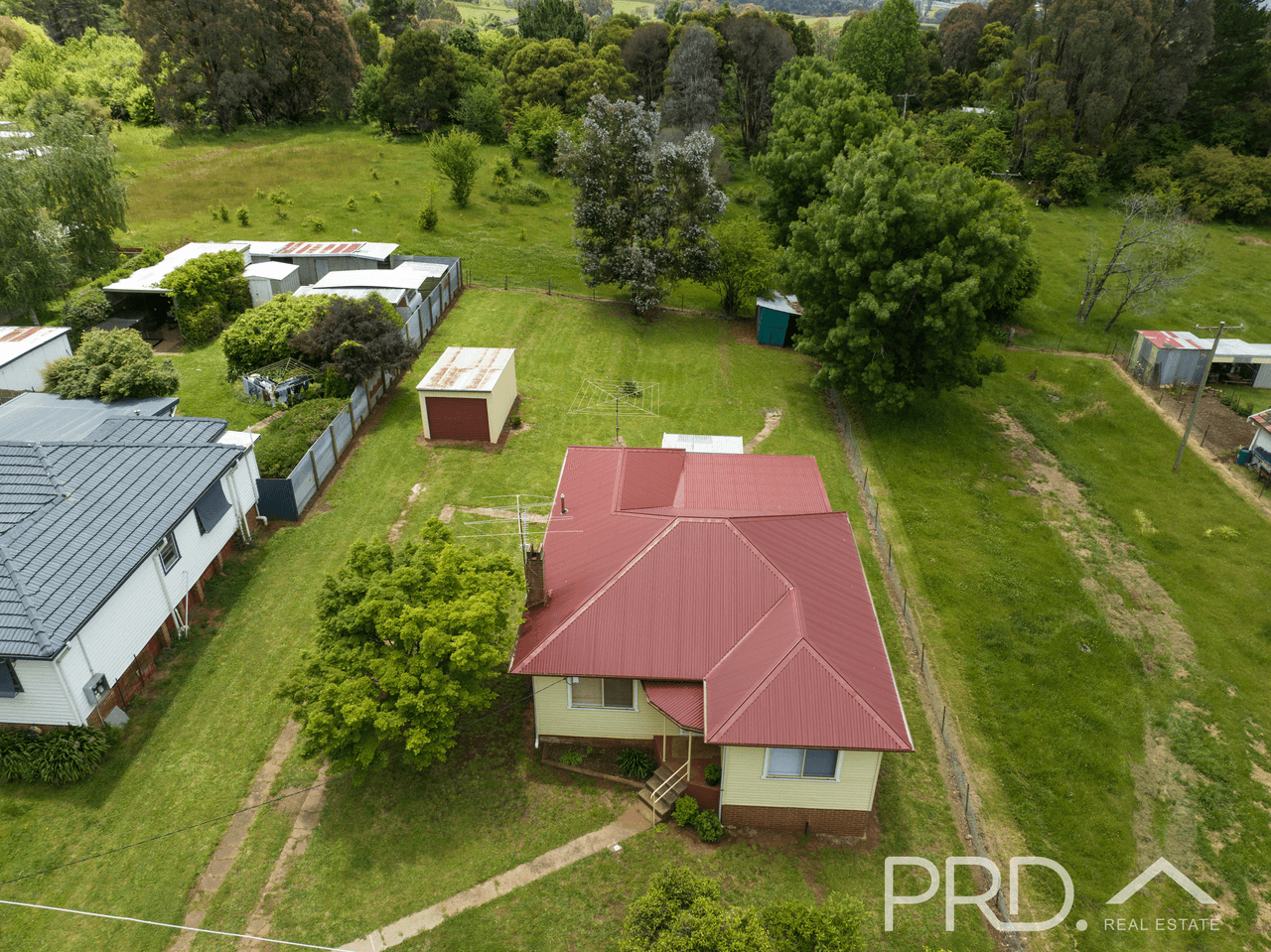 26 Park Avenue, BATLOW, NSW 2730