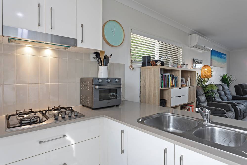 2/3A Avondale Street, NEWTOWN, QLD 4350