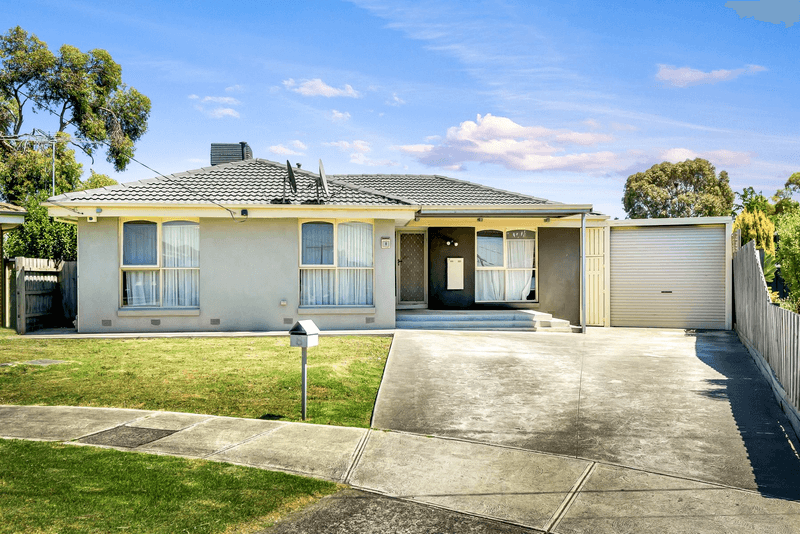 8 Pinnacle Court, LALOR, VIC 3075