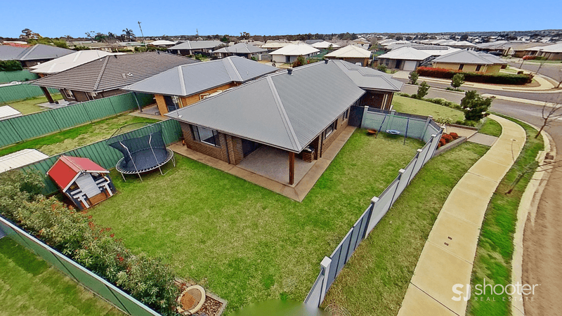 40 Magnolia Boulevard, DUBBO, NSW 2830