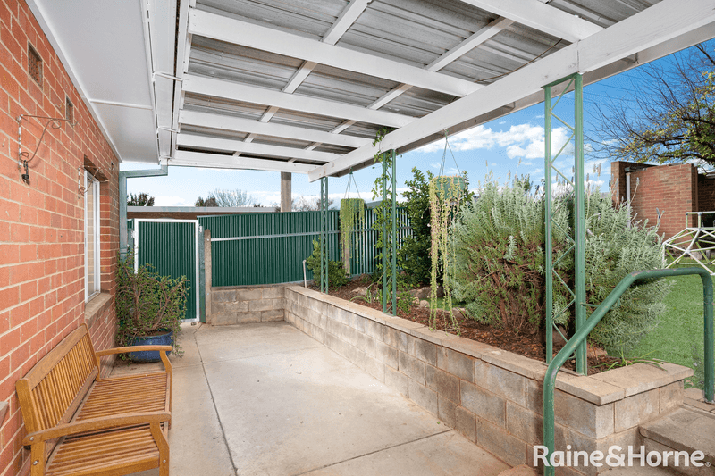 7 Trevor Street, TURVEY PARK, NSW 2650