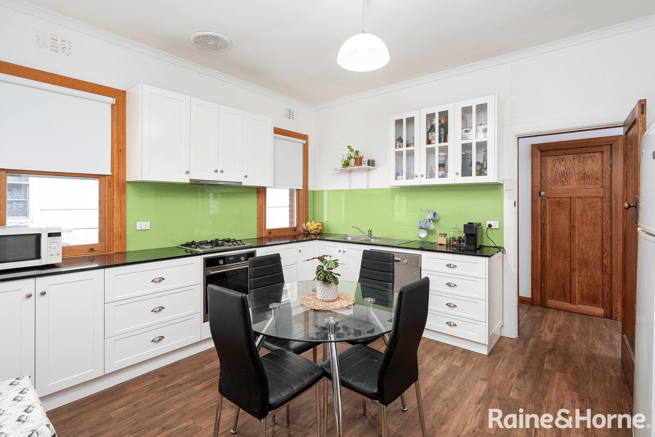 7 Trevor Street, TURVEY PARK, NSW 2650