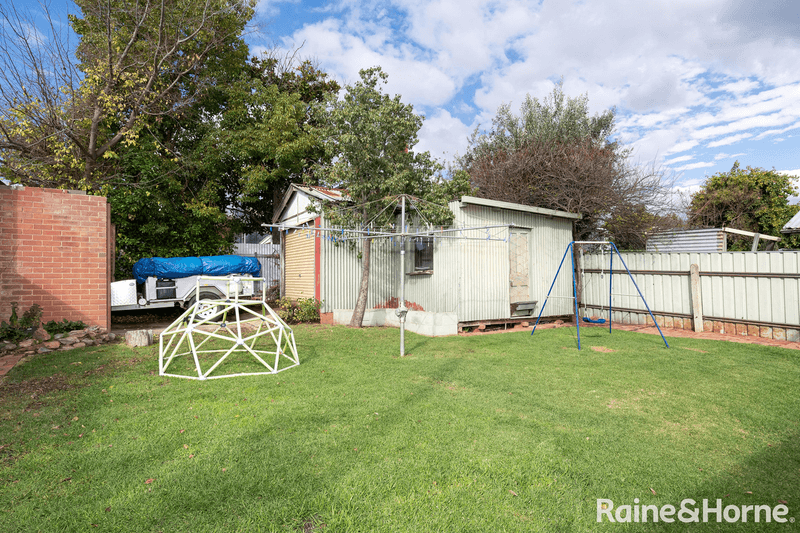 7 Trevor Street, TURVEY PARK, NSW 2650