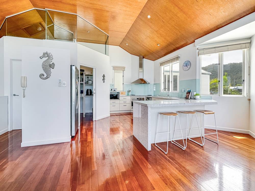 Unit 3/6 Terrace Pl, Nelly Bay, QLD 4819