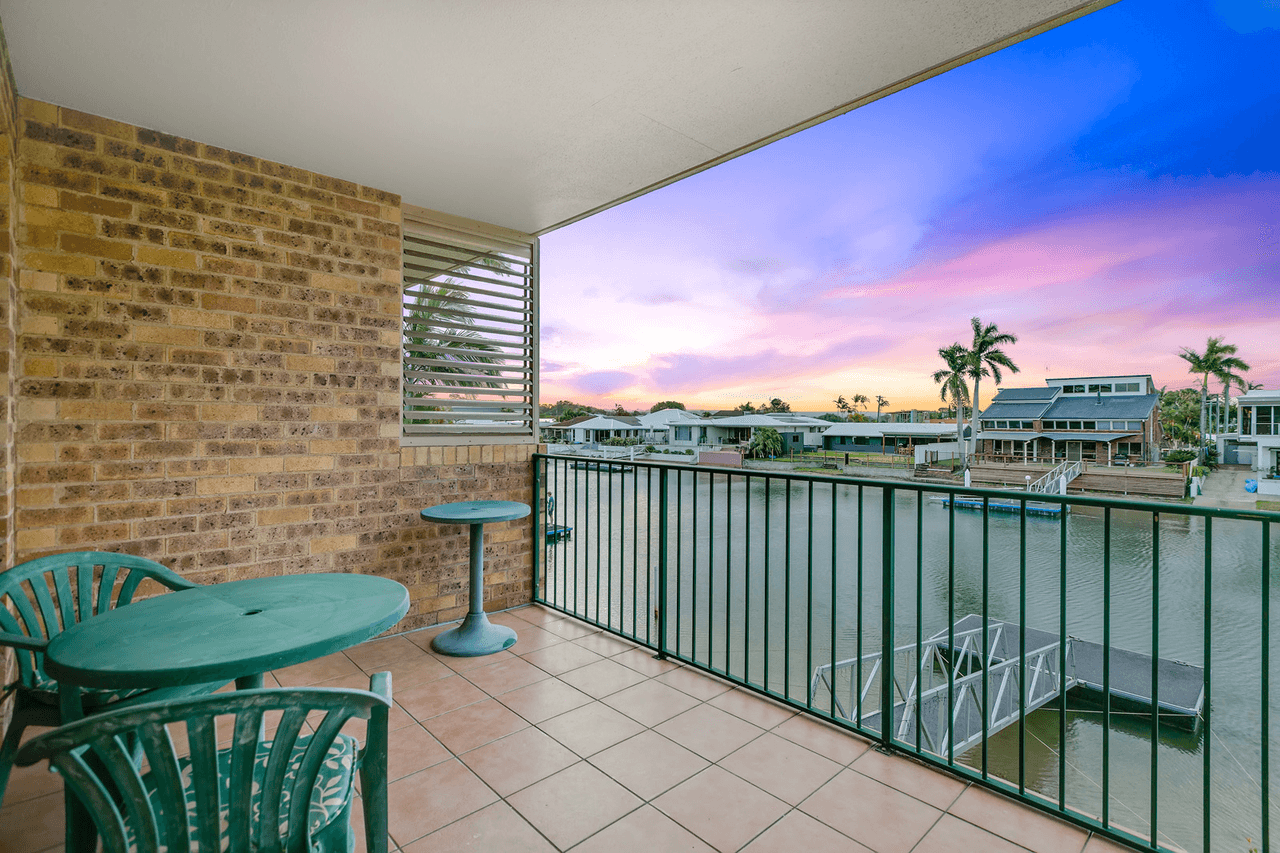 4/8 Broadmeadows Road, Maroochydore, QLD 4558