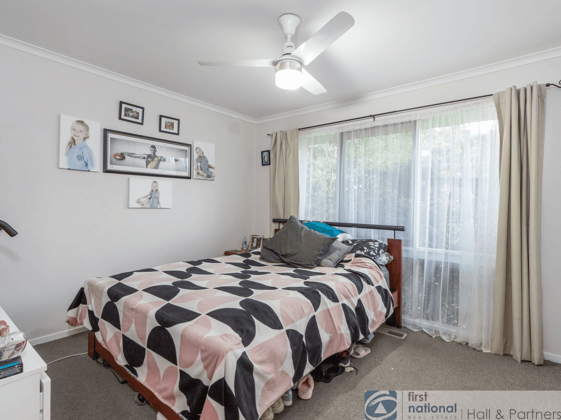 8 Newmill Close, Endeavour Hills, VIC 3802