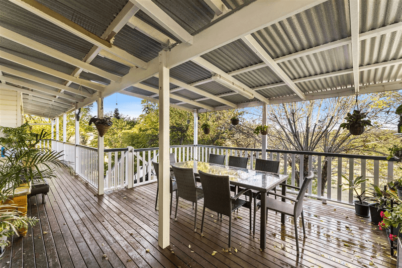 4  Junction Drive, Gowrie Junction, QLD 4352