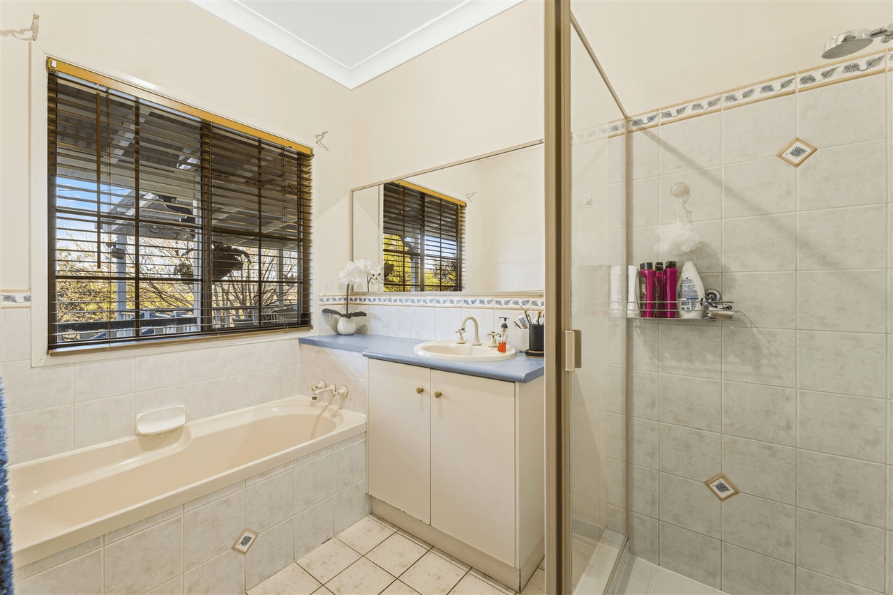 4  Junction Drive, Gowrie Junction, QLD 4352