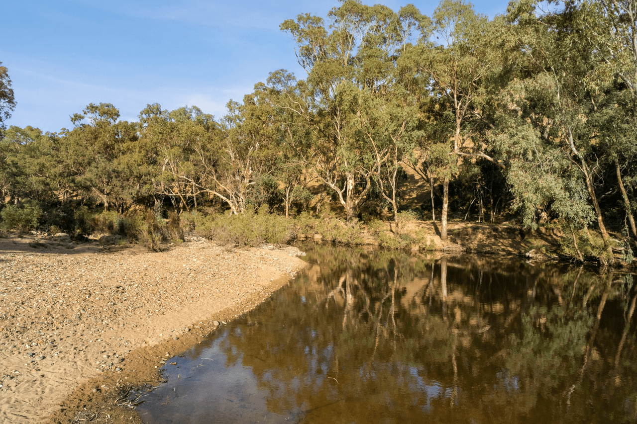 176 North Redesdale Road, REDESDALE, VIC 3444