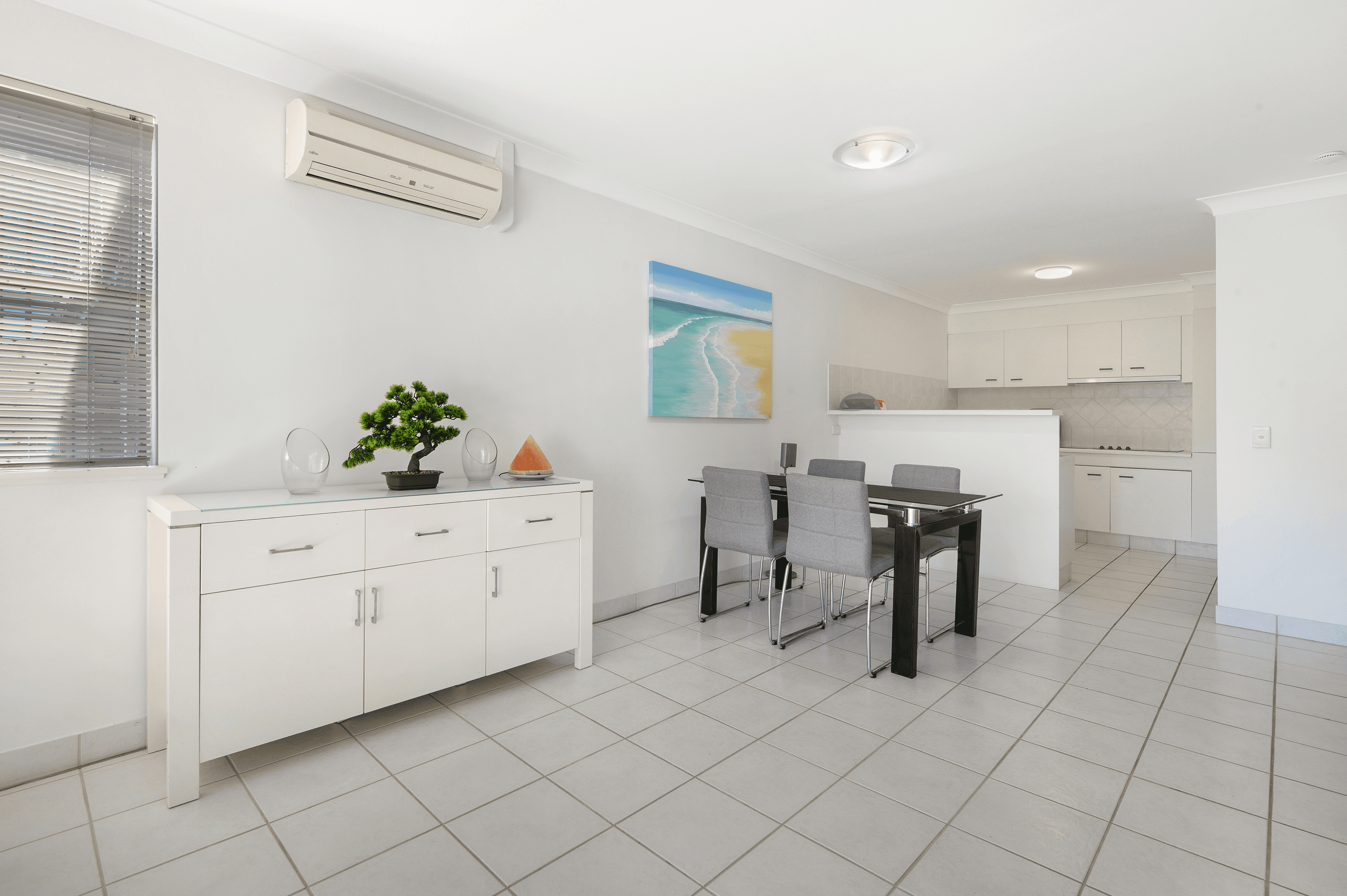 17/24 Chelsea Avenue, BROADBEACH, QLD 4218