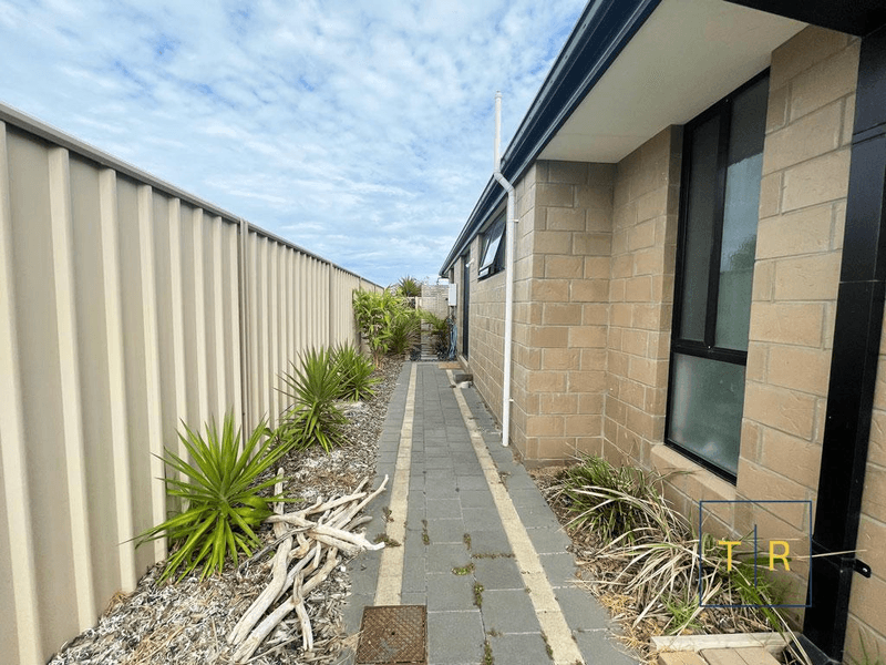 2 Waterlily Way, CASTLETOWN, WA 6450