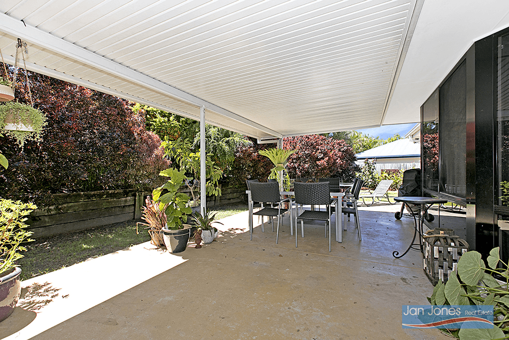 18 Dotterel Cres, North Lakes, QLD 4509