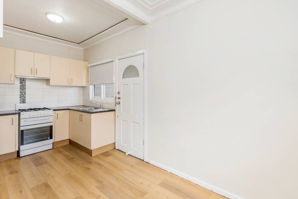 129 Princes Highway, ALBION PARK RAIL, NSW 2527