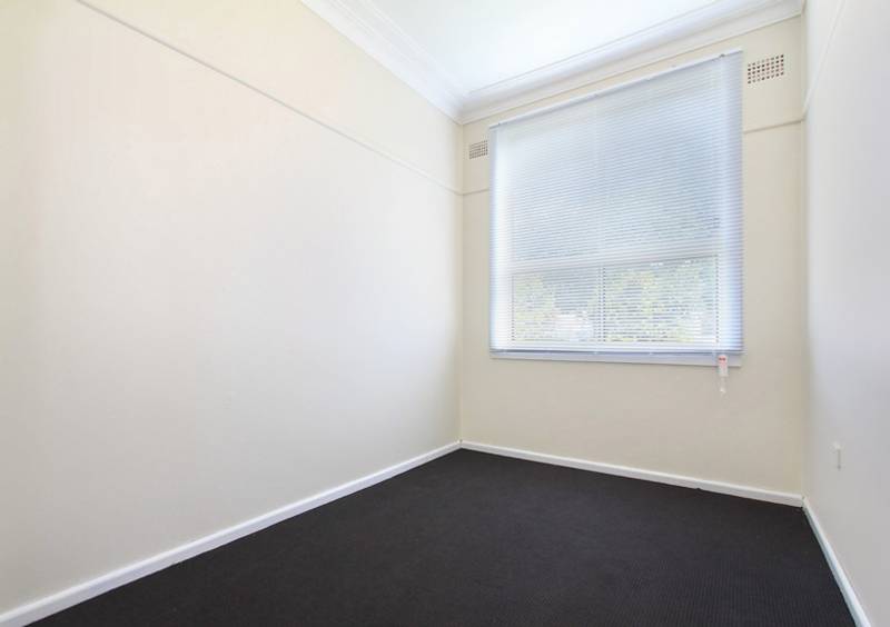 129 Princes Highway, ALBION PARK RAIL, NSW 2527