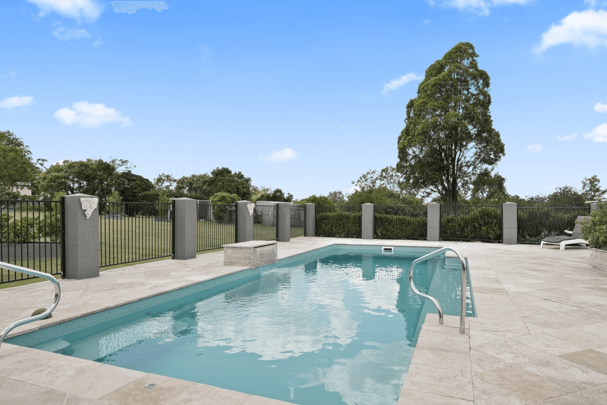 10 Watsons Place, Aberglasslyn, NSW 2320