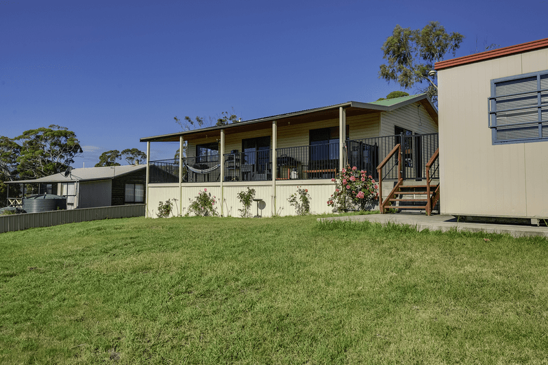 42 Free Street, WHITE BEACH, TAS 7184