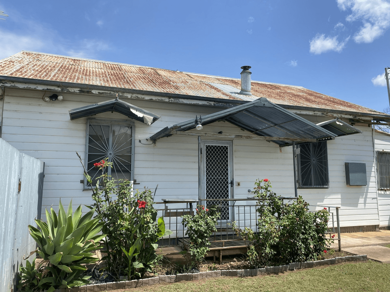 2a Rodney St, GUNNEDAH, NSW 2380