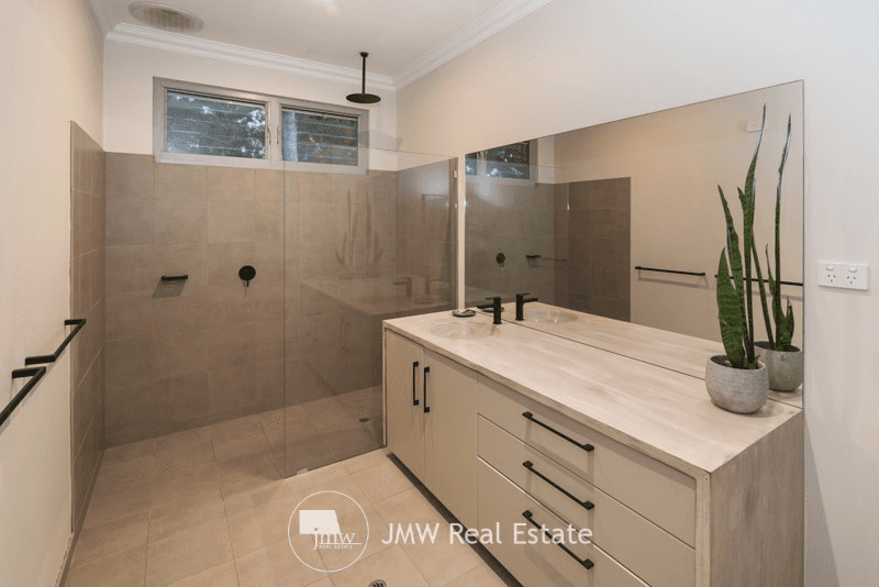 15 Beach Road, DUNSBOROUGH, WA 6281