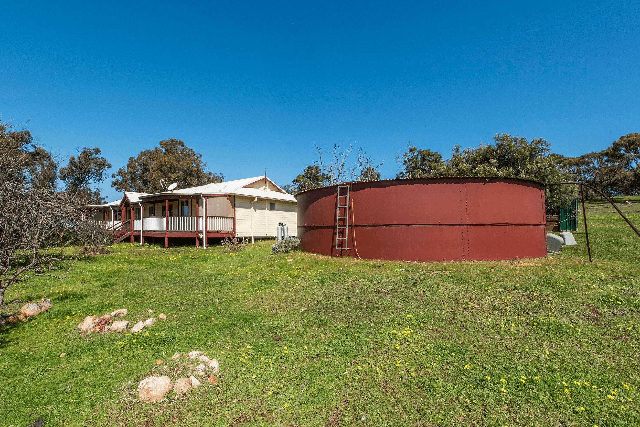 86 Blackboy Gully Road, WANDERING, WA 6308