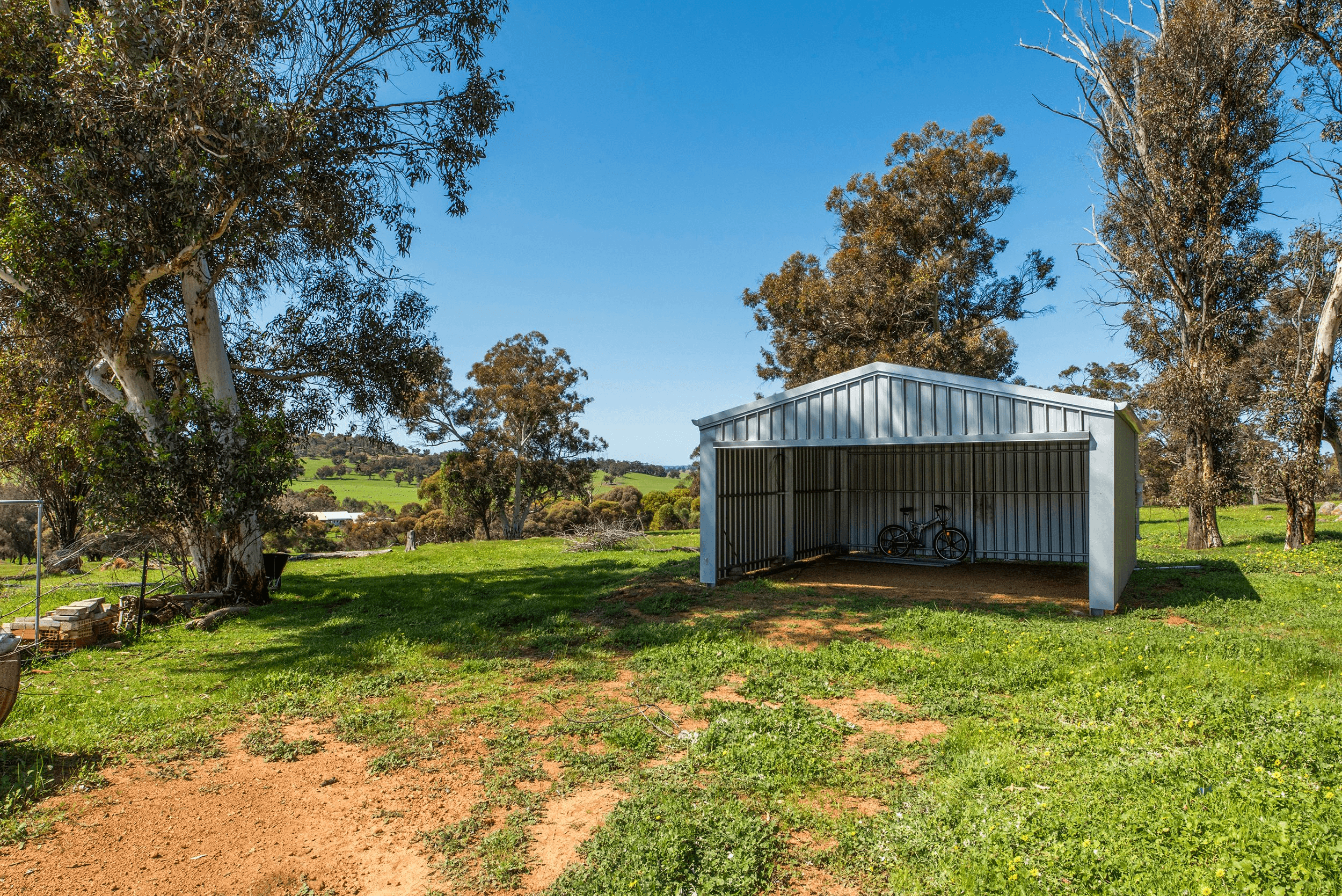 86 Blackboy Gully Road, WANDERING, WA 6308