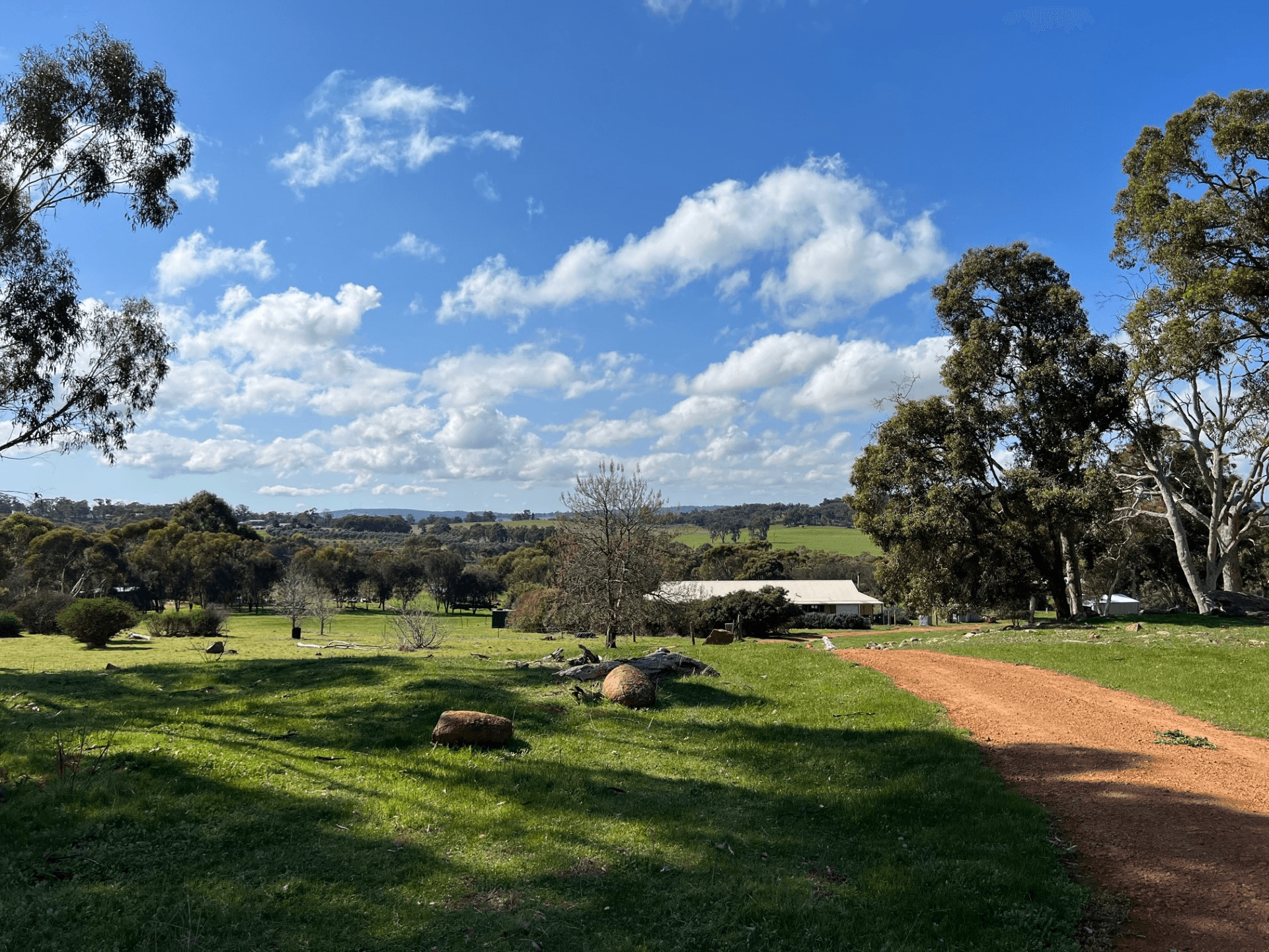 86 Blackboy Gully Road, WANDERING, WA 6308