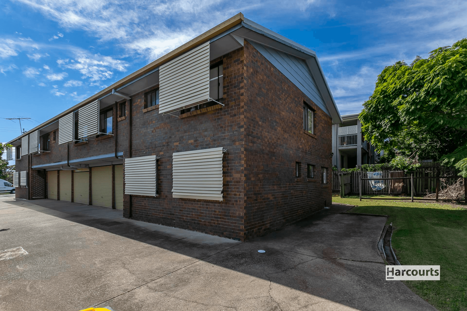 9 Lyon Street, MOOROOKA, QLD 4105