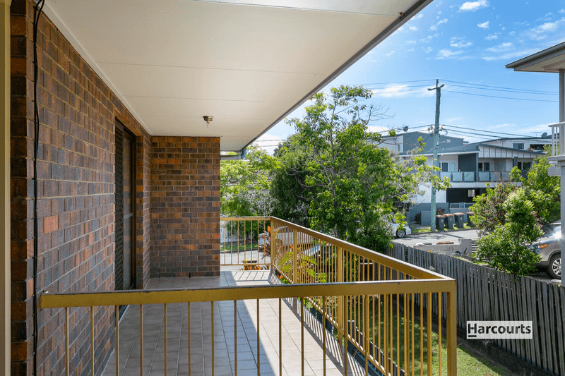 9 Lyon Street, MOOROOKA, QLD 4105