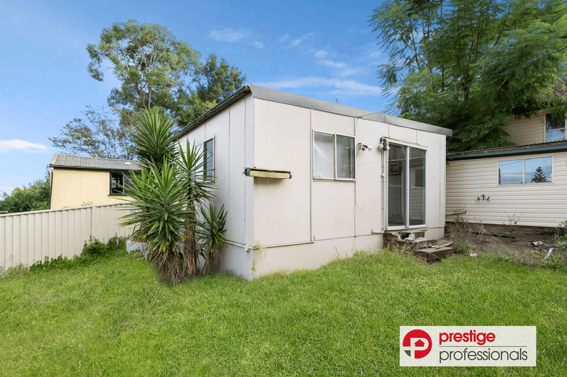 104 Strickland Crescent, ASHCROFT, NSW 2168