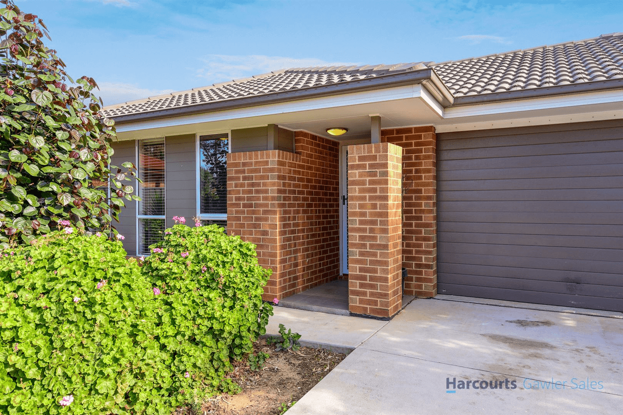 10  Kalamata Court, Munno Para West, SA 5115