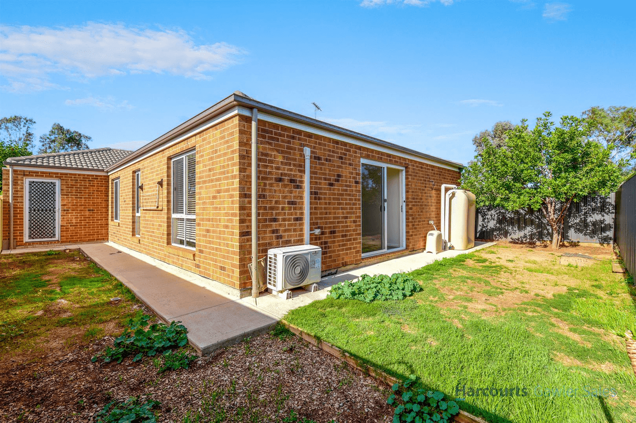 10  Kalamata Court, Munno Para West, SA 5115