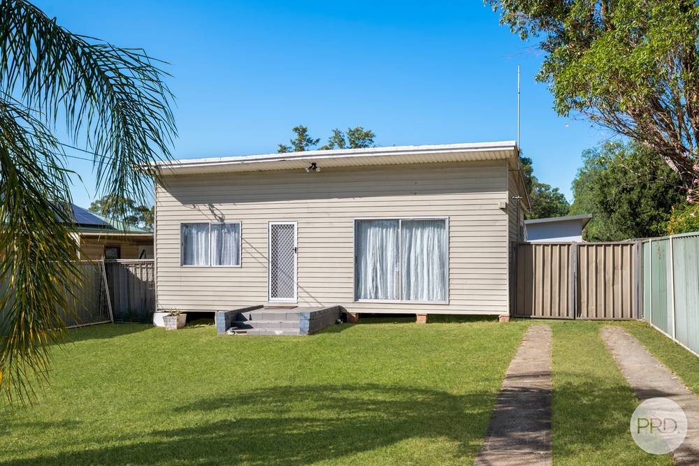 88 & 88A Eton Road, CAMBRIDGE PARK, NSW 2747