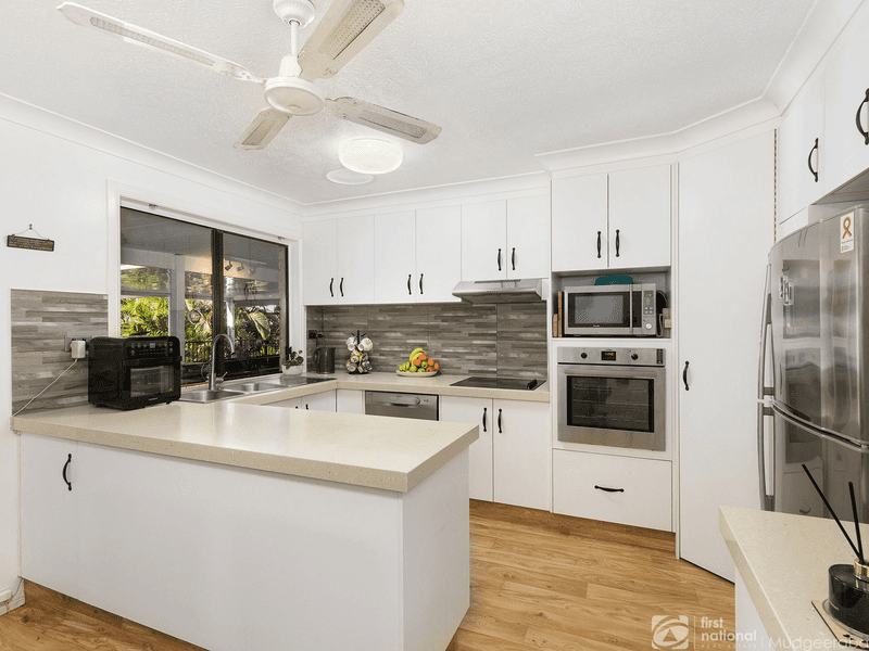 30 Regency Place, Mudgeeraba, QLD 4213