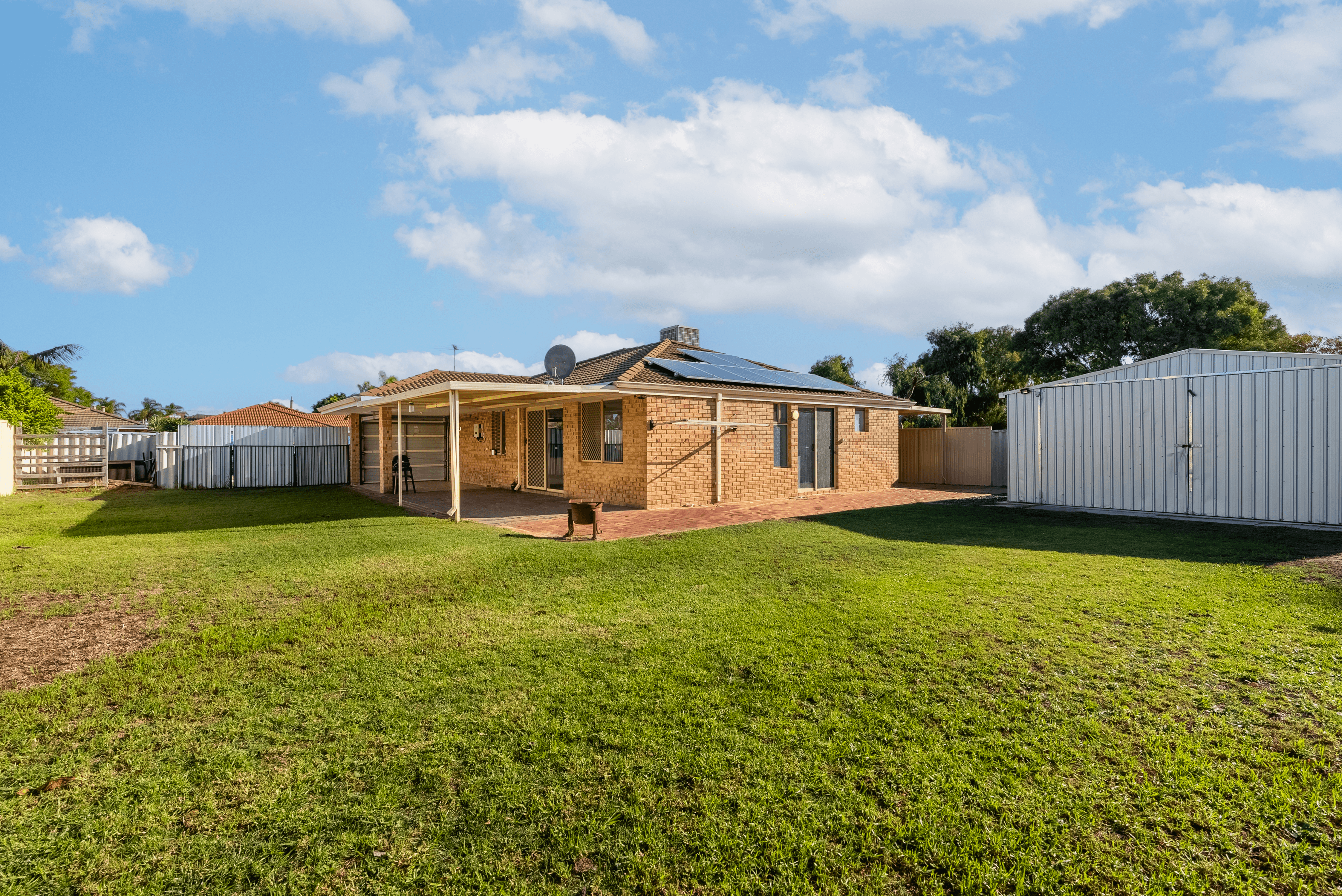 1 Arrow Way, COOLOONGUP, WA 6168