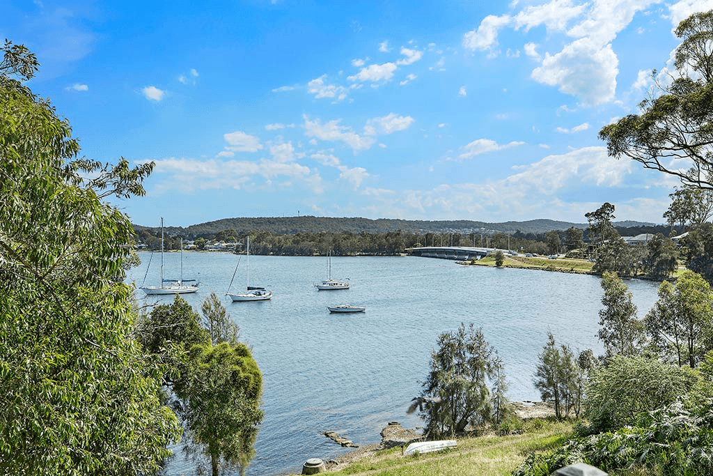 10 Blandford Street, FENNELL BAY, NSW 2283