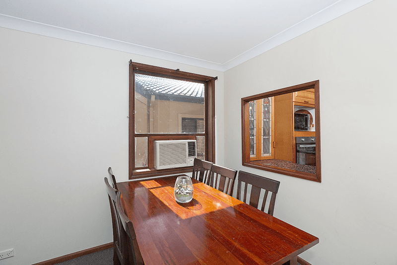 10 Blandford Street, FENNELL BAY, NSW 2283