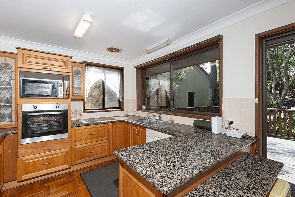 10 Blandford Street, FENNELL BAY, NSW 2283