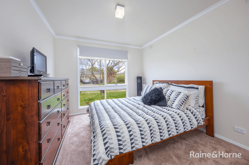 5 Winch Road, DIGGERS REST, VIC 3427