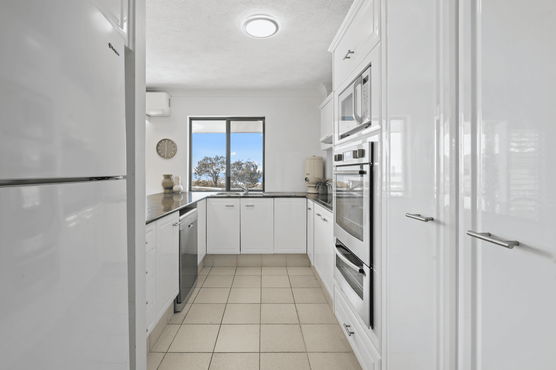 21/143 Golden Four Drive, Bilinga, QLD 4225