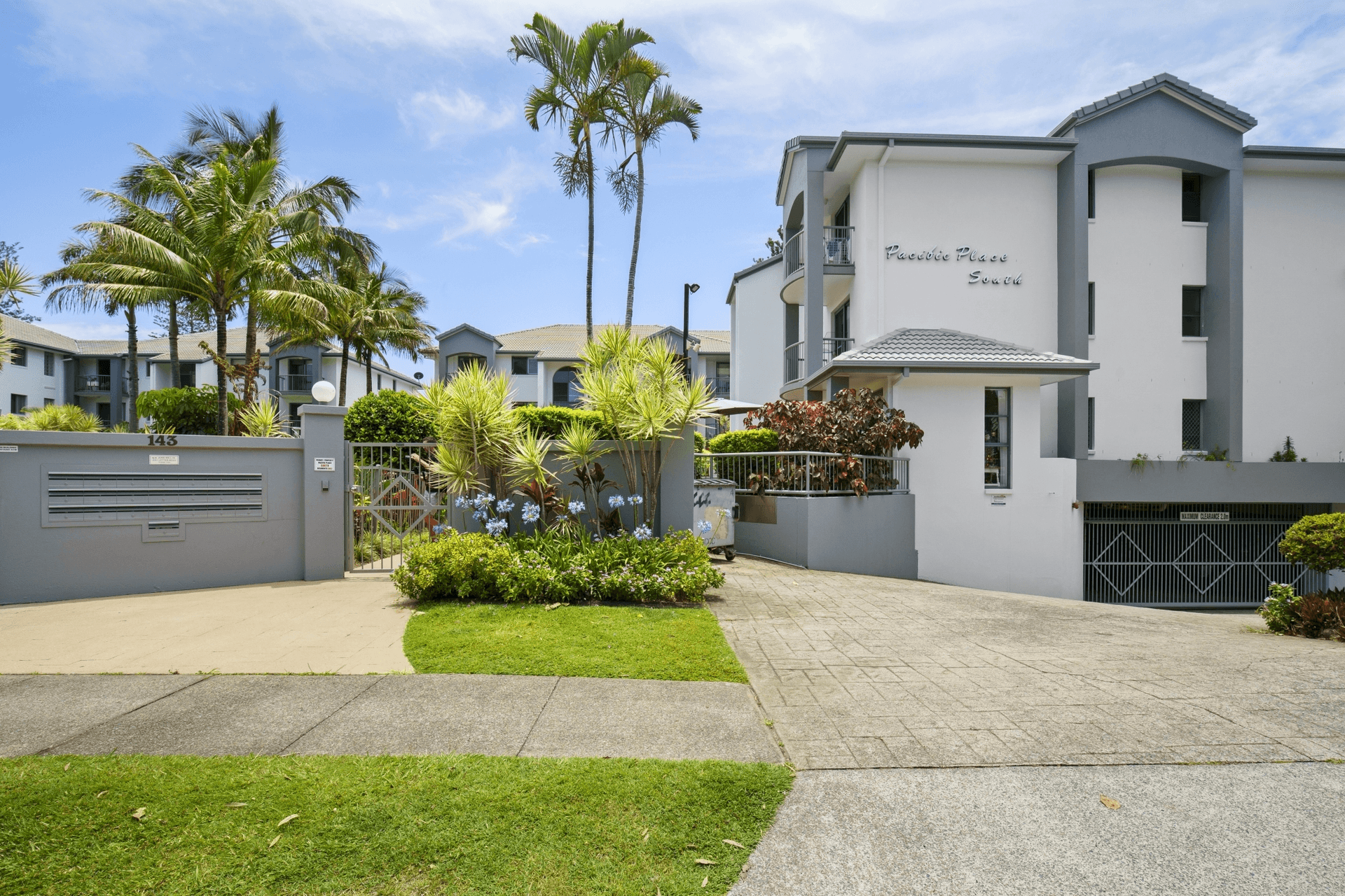 21/143 Golden Four Drive, Bilinga, QLD 4225