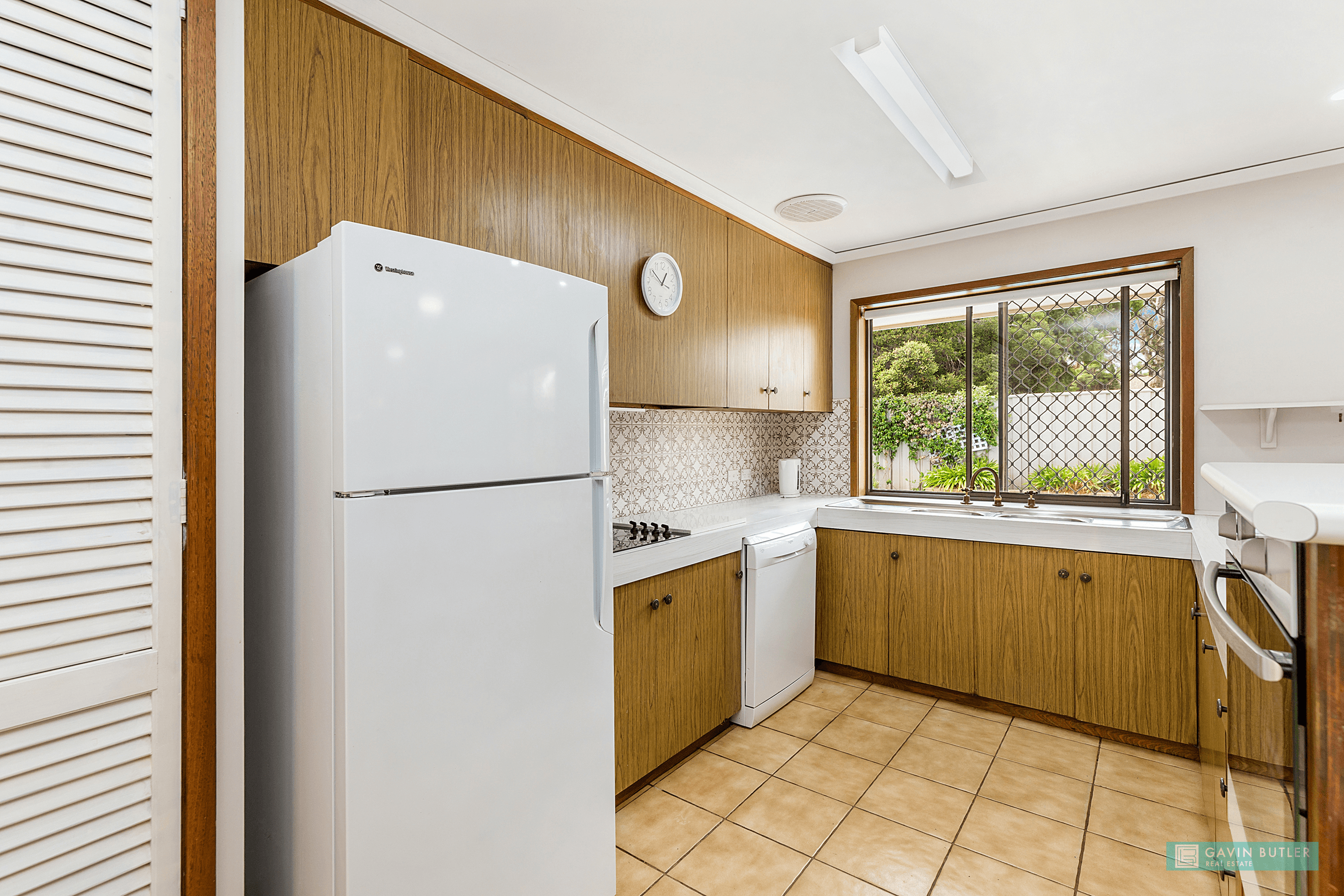 11 Amaroo Cres, Strathdale, VIC 3550