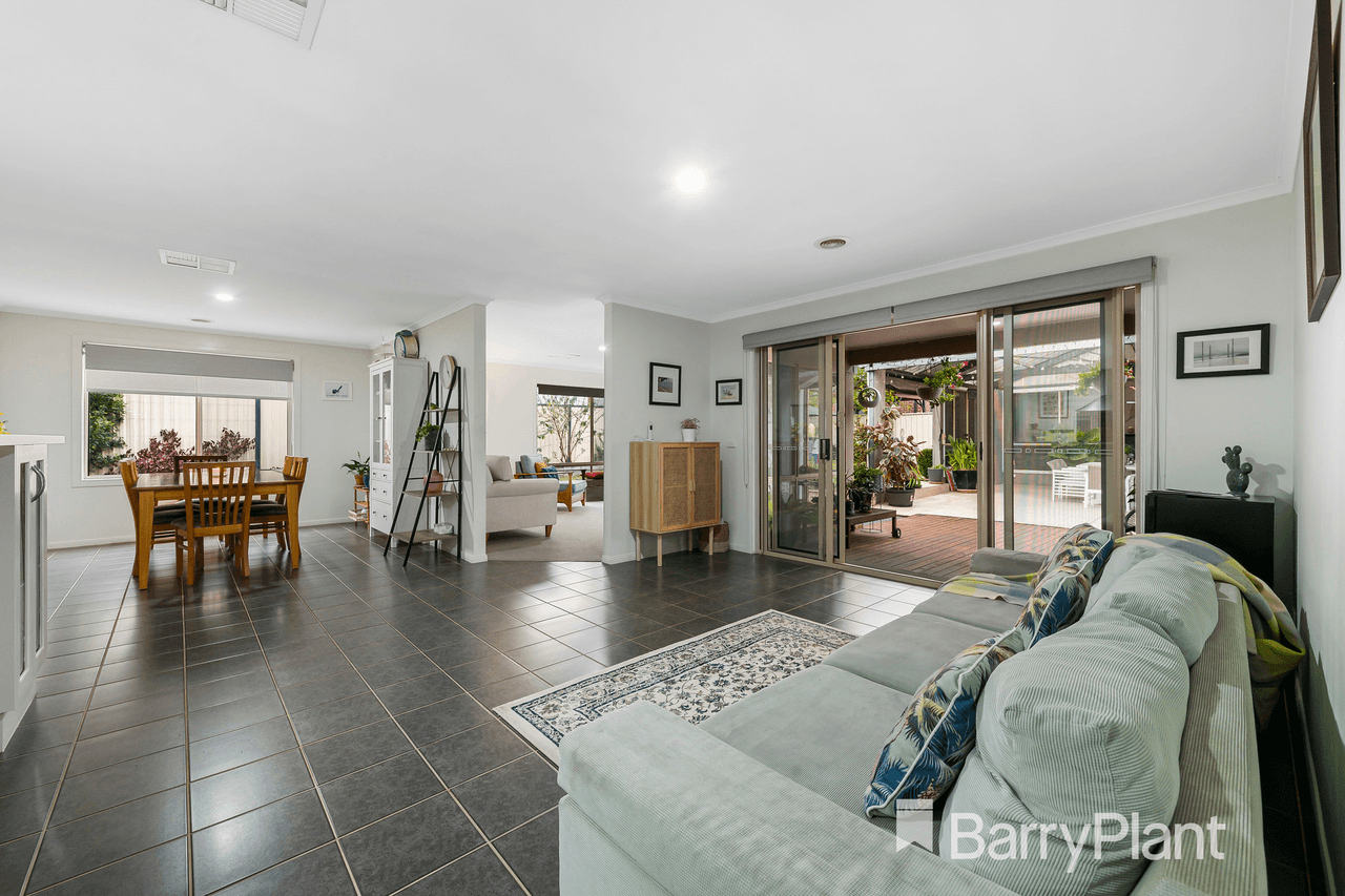 19 St Nicholas Court, Tarneit, VIC 3029