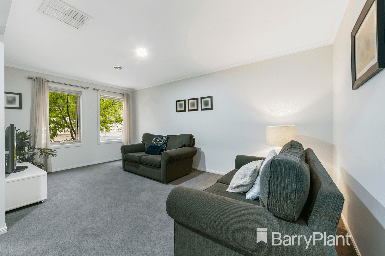 19 St Nicholas Court, Tarneit, VIC 3029