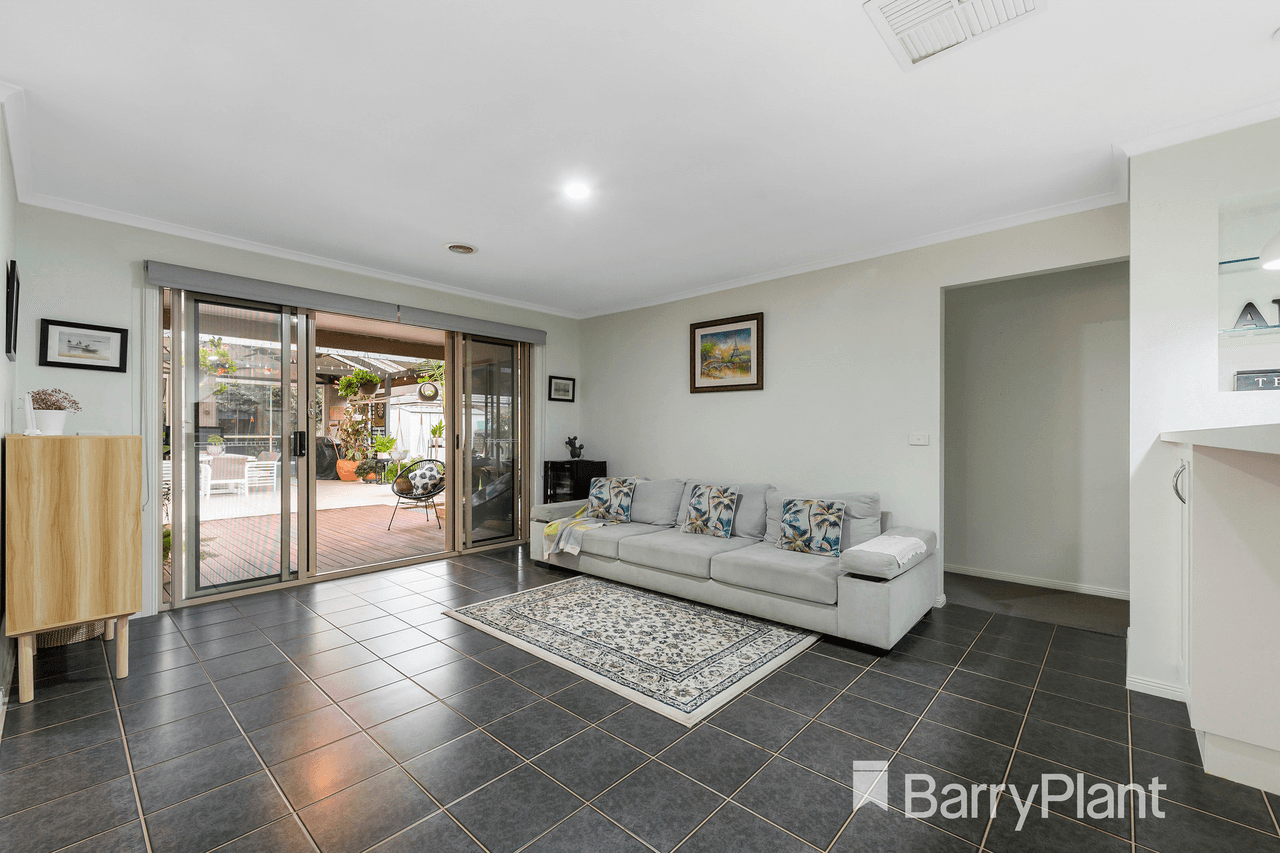 19 St Nicholas Court, Tarneit, VIC 3029