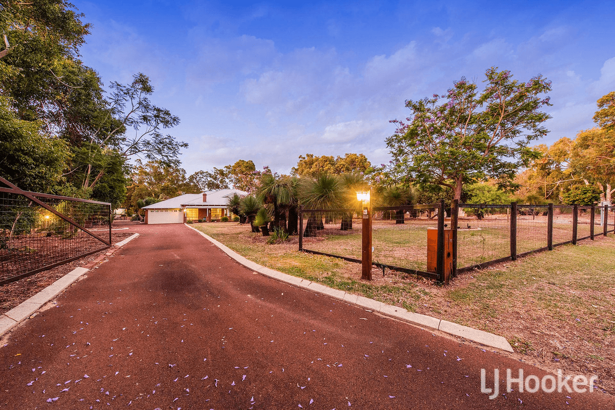 11 Honeytree Place, FALCON, WA 6210