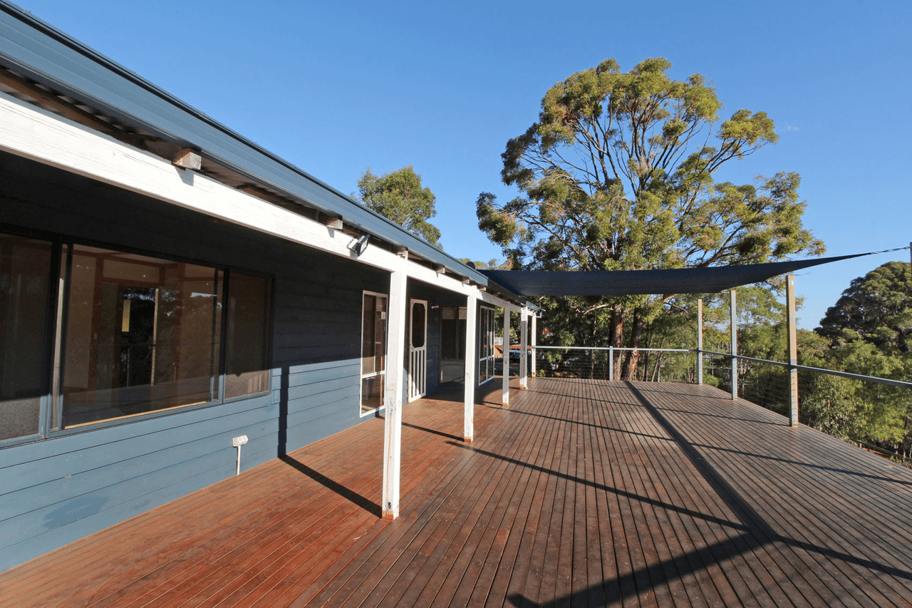 82 Macpherson Drive, NORNALUP, WA 6333