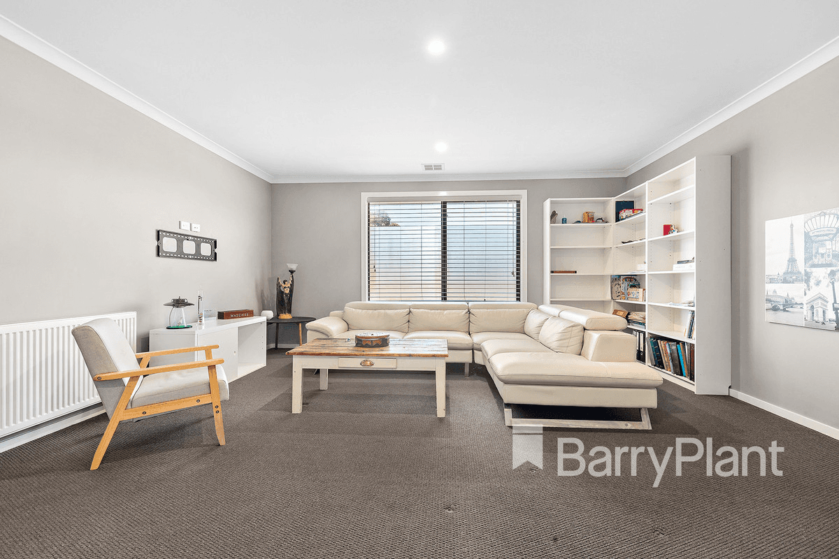 24 Leon Avenue, Rosebud, VIC 3939