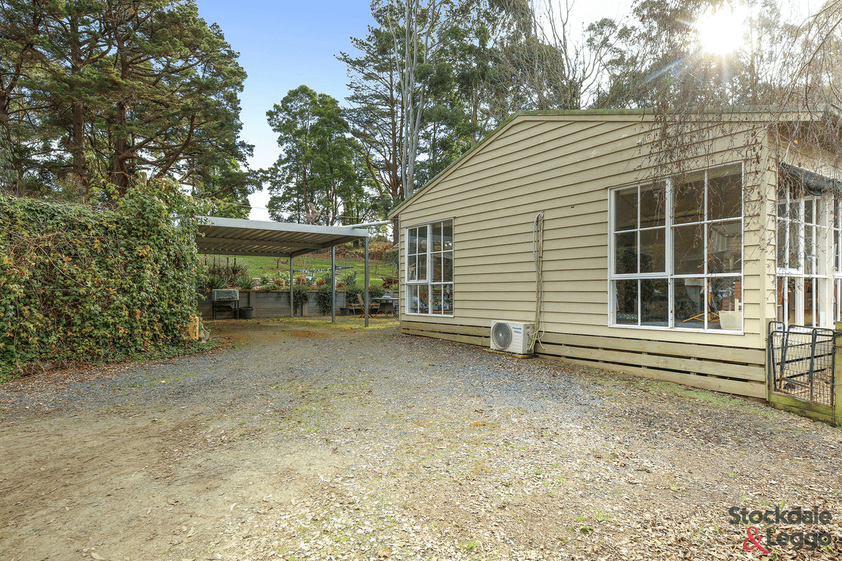 45 Pincinis Lane, Mirboo North, VIC 3871