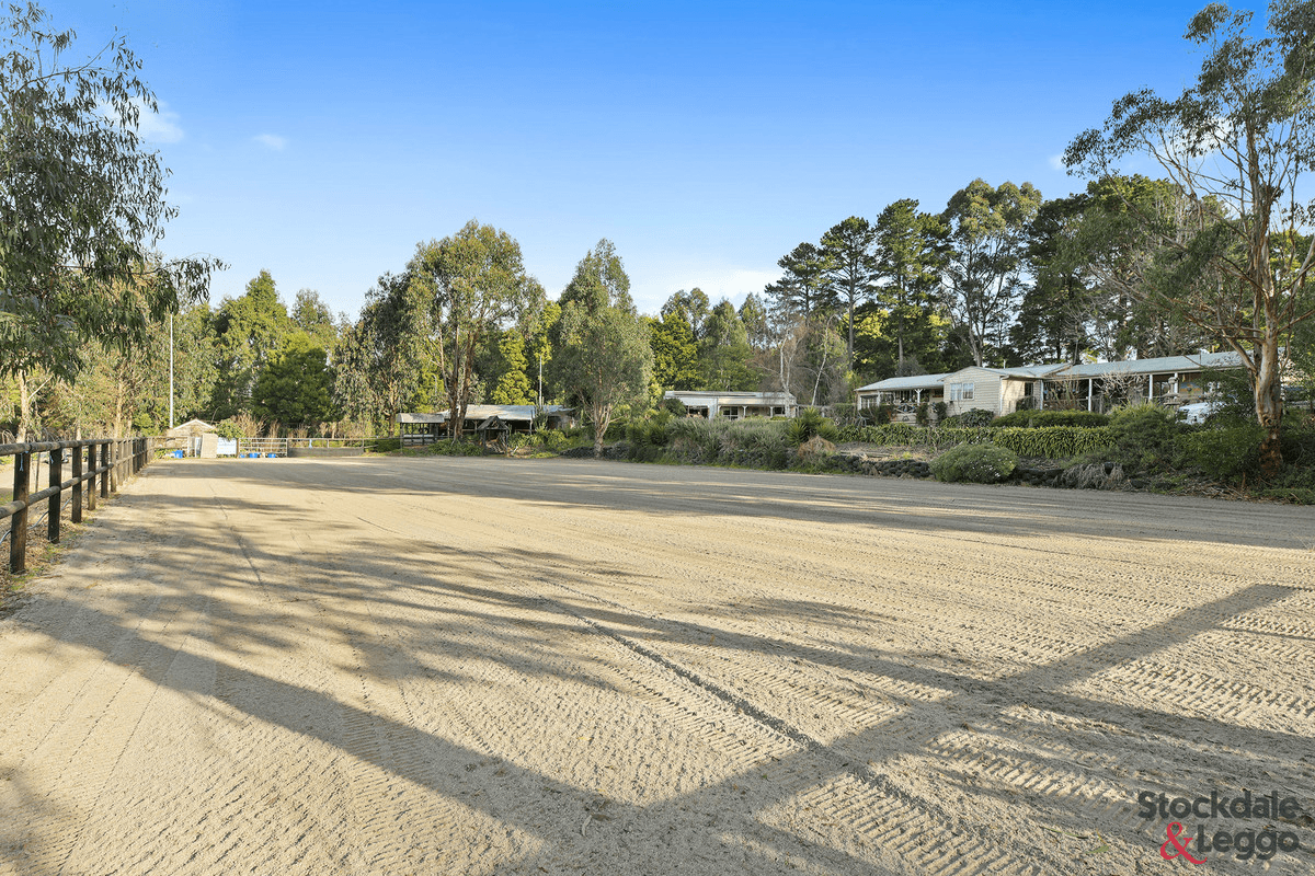 45 Pincinis Lane, Mirboo North, VIC 3871